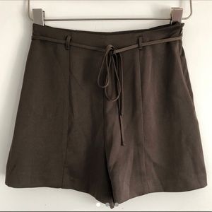 FOREVER 21 - Green Satin High Waisted Shorts